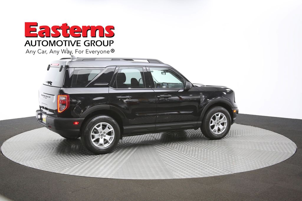 Vehicle image 19 of 61