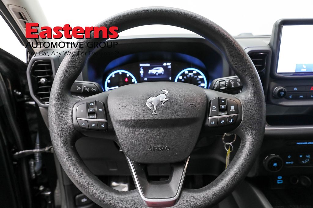 Vehicle image 40 of 61