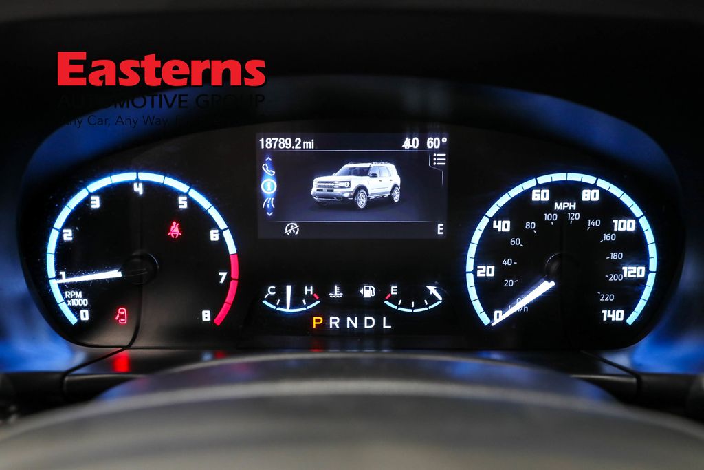 Vehicle image 47 of 61