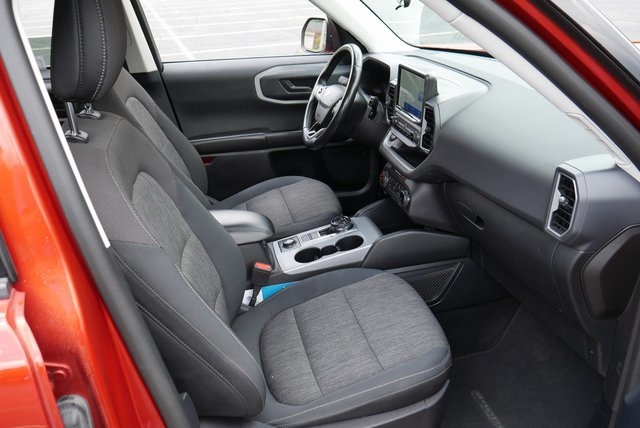 Vehicle image 18 of 46