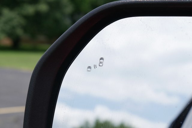 Vehicle image 24 of 46