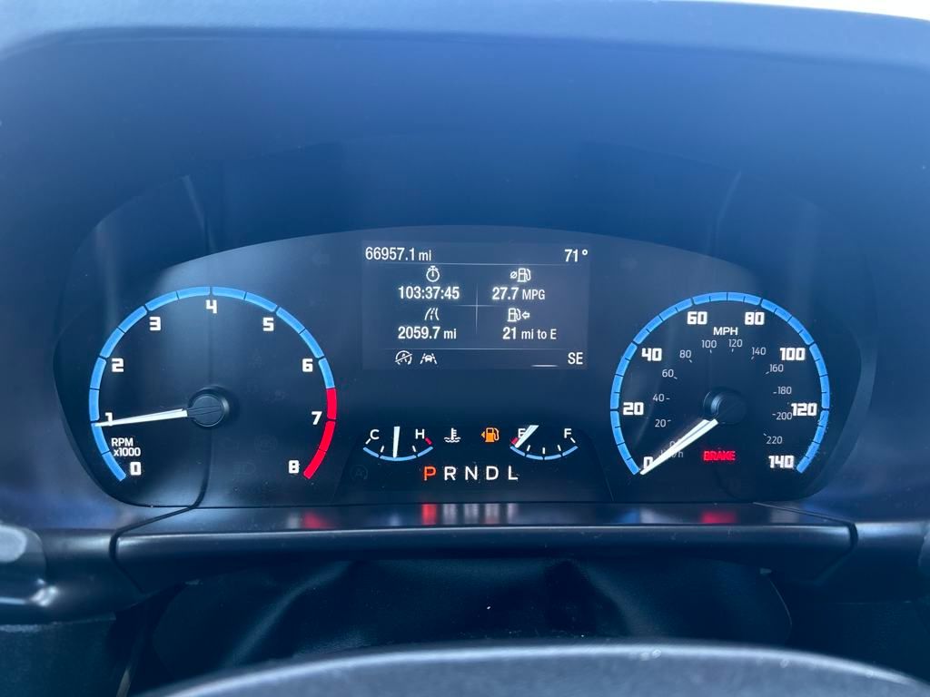 Vehicle image 22 of 31
