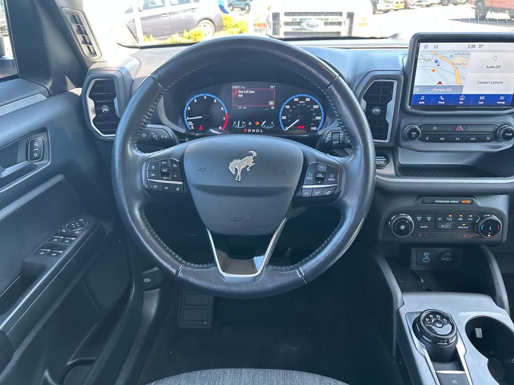 Vehicle image 20 of 31