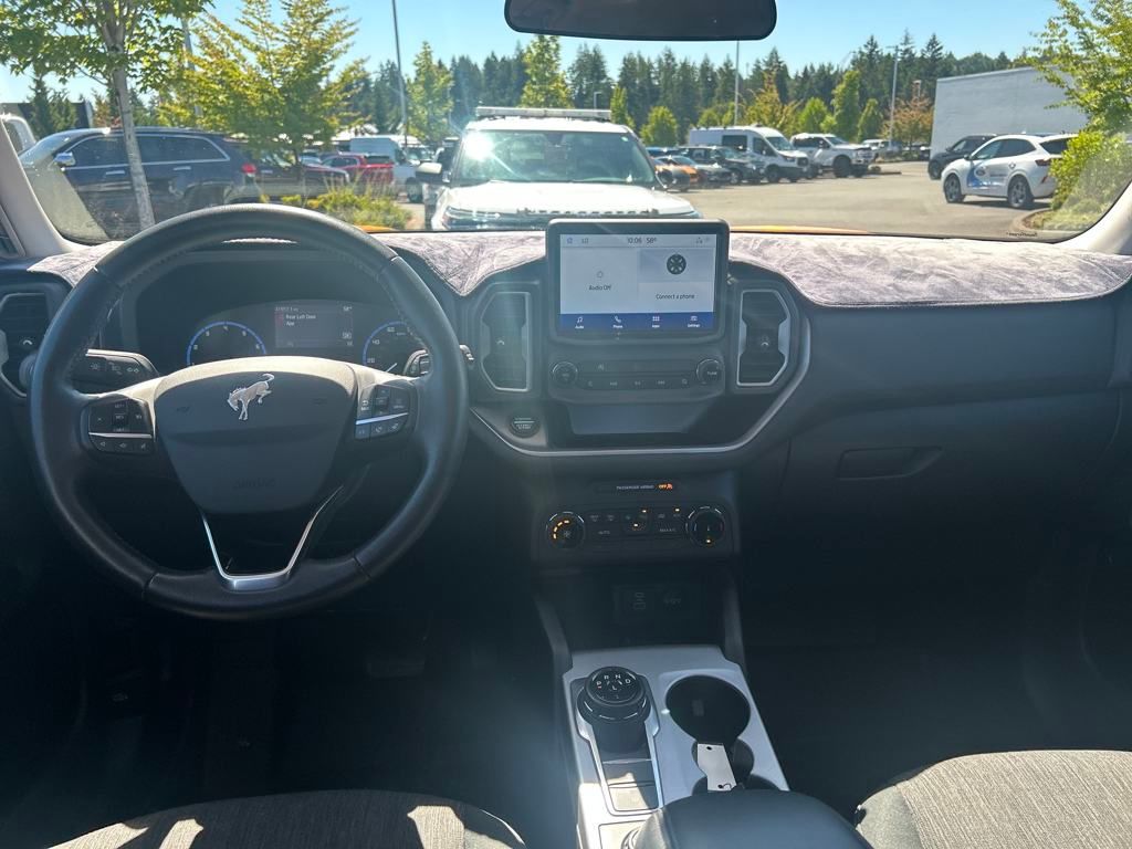 Vehicle image 18 of 29