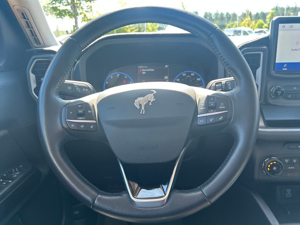 Vehicle image 20 of 29