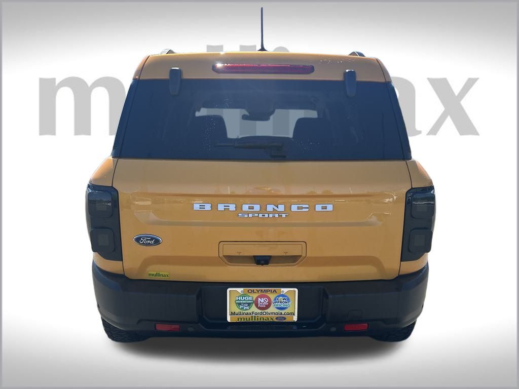 Vehicle image 7 of 29