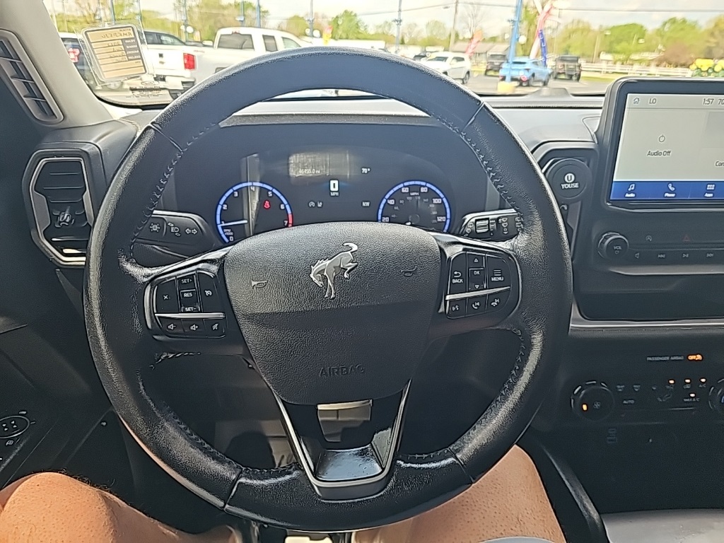Vehicle image 20 of 28
