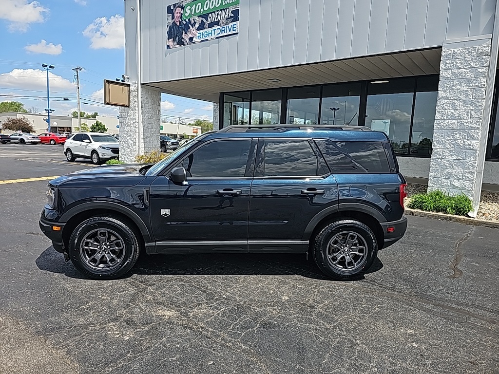 Vehicle image 9 of 28