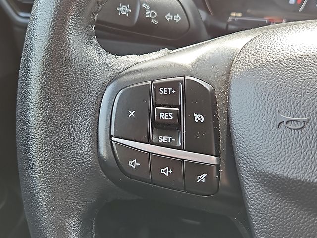 Vehicle image 20 of 33