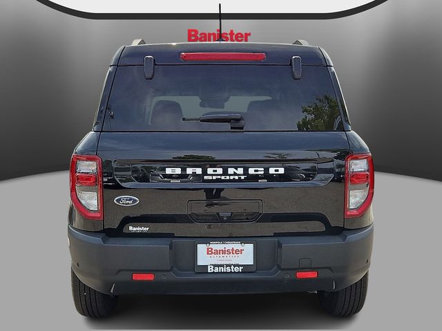 Vehicle image 5 of 33