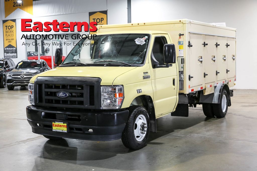 Vehicle image 1 of 40