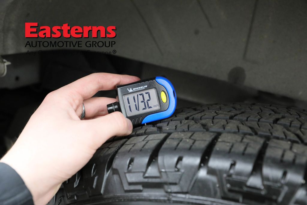 Vehicle image 53 of 63
