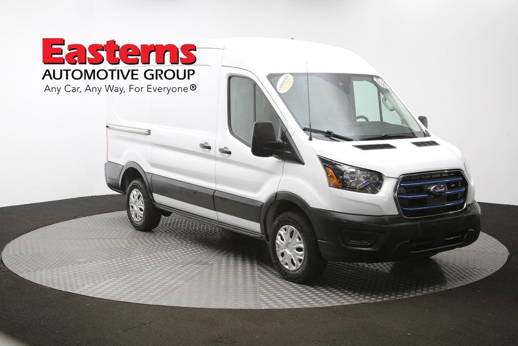 Vehicle image 24 of 63