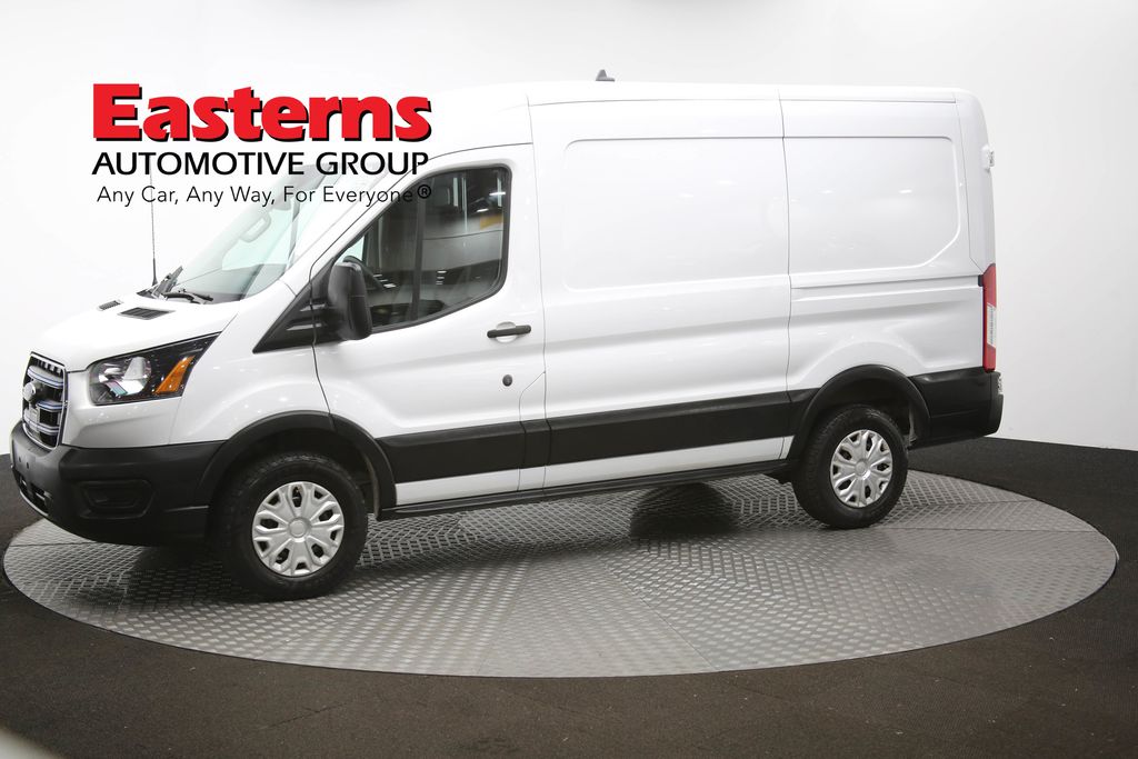 Vehicle image 30 of 63