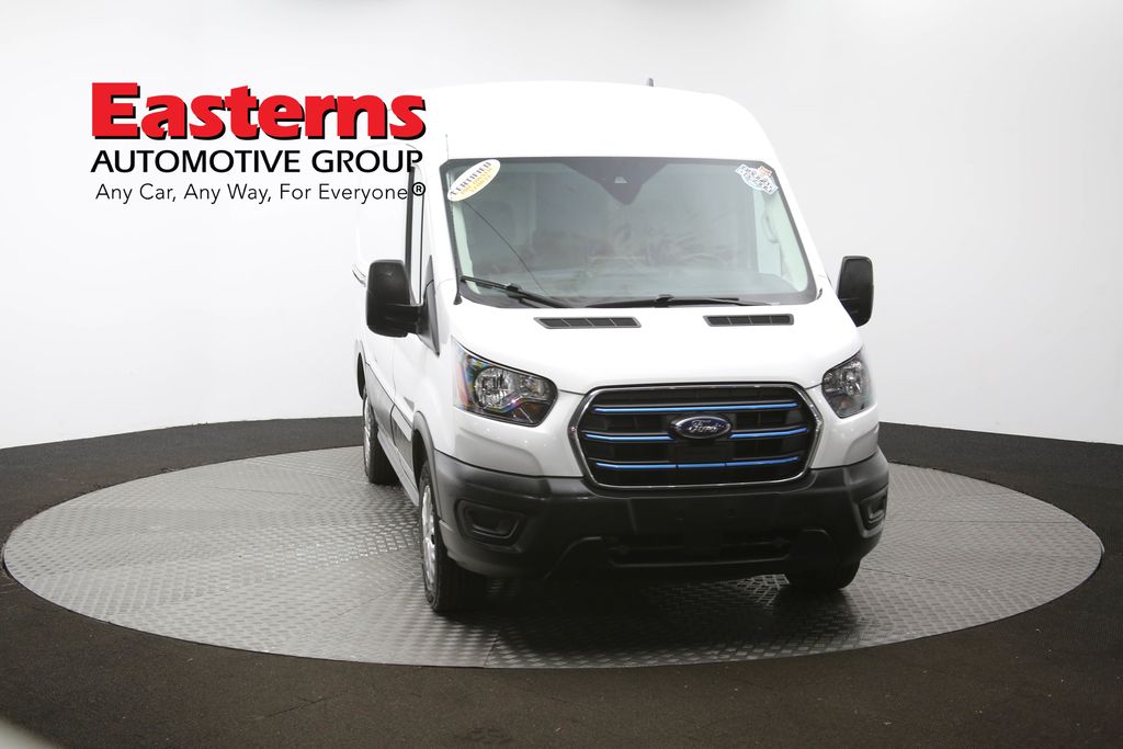 Vehicle image 26 of 63