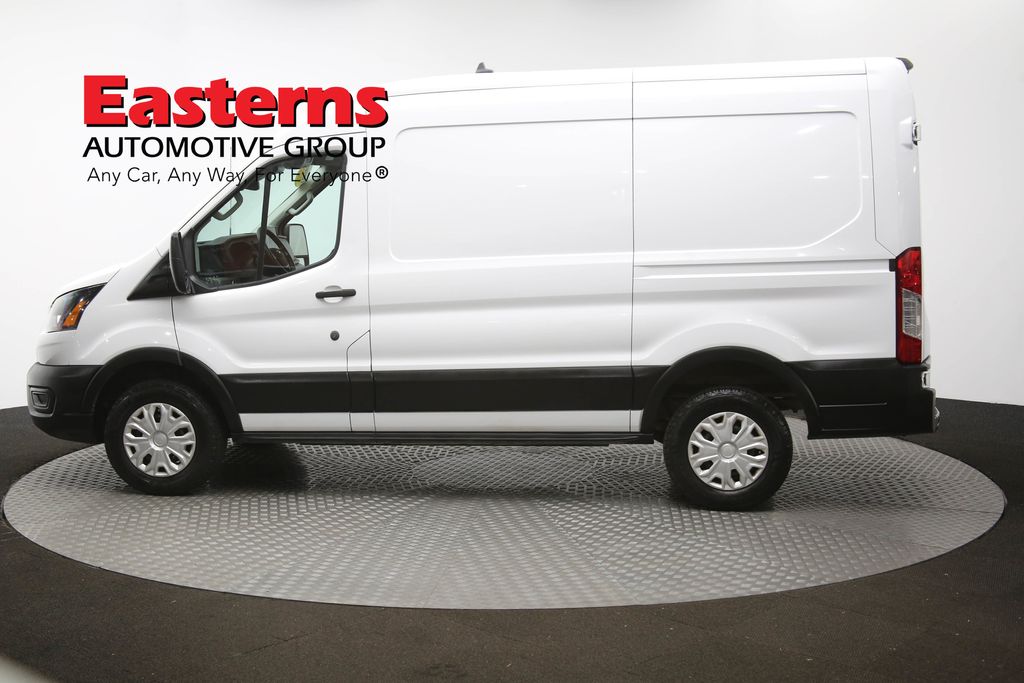 Vehicle image 2 of 63