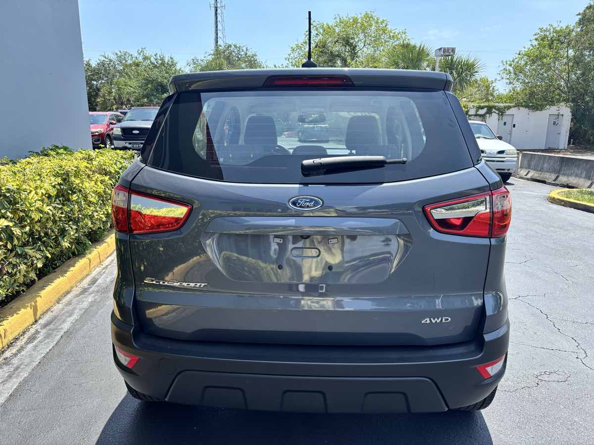 Vehicle image 6 of 23