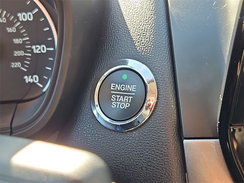 2022 Ford EcoSport SE Image 34 of 37