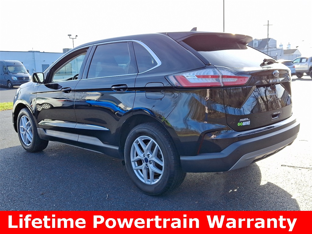Vehicle image 6 of 34