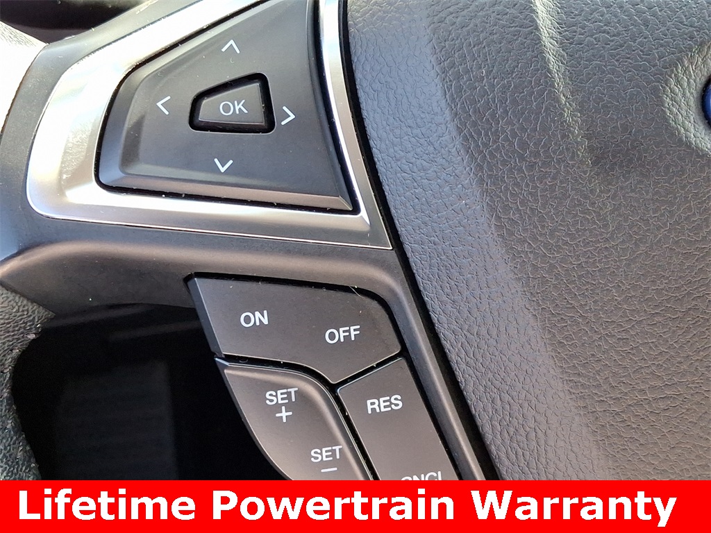 Vehicle image 21 of 34