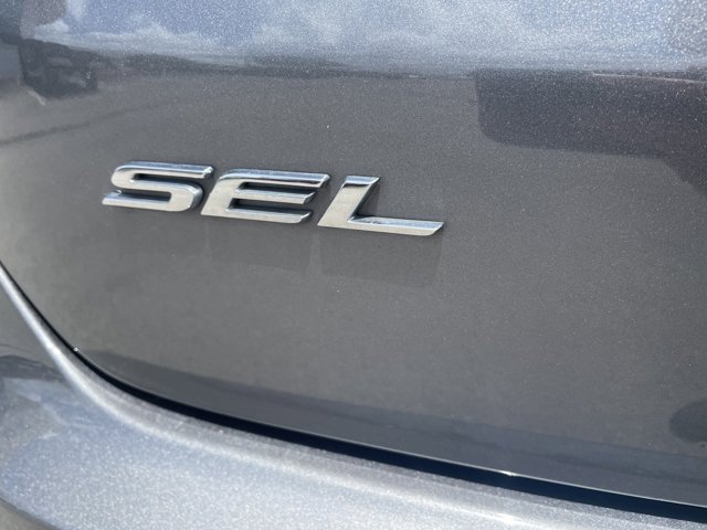 Vehicle image 29 of 30