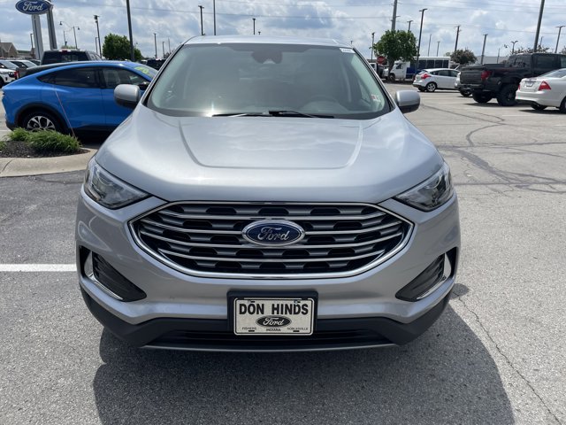 Vehicle image 2 of 29