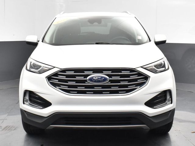 Vehicle image 8 of 61