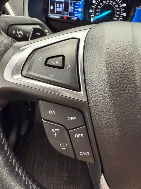 Vehicle image 58 of 61