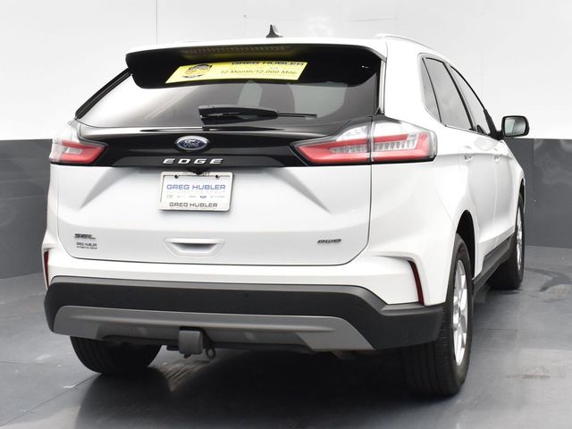 Vehicle image 26 of 61
