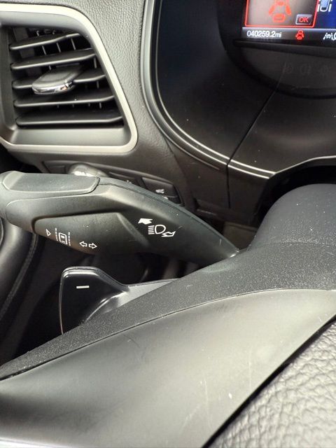 Vehicle image 51 of 61