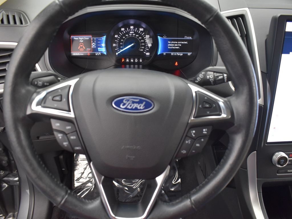 Vehicle image 36 of 56