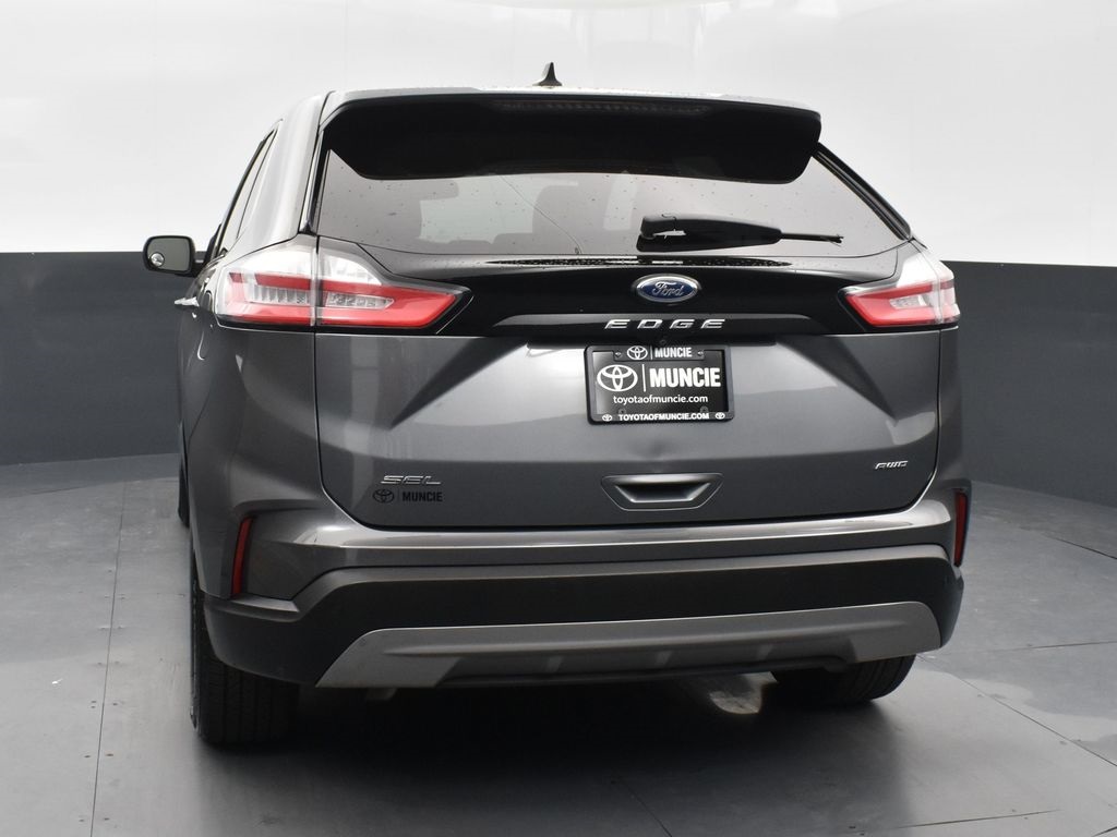 Vehicle image 20 of 56