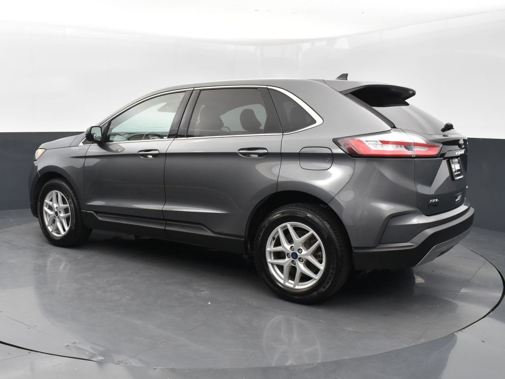 Vehicle image 24 of 56