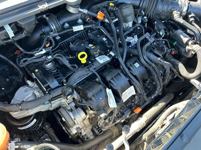 Vehicle image 29 of 36