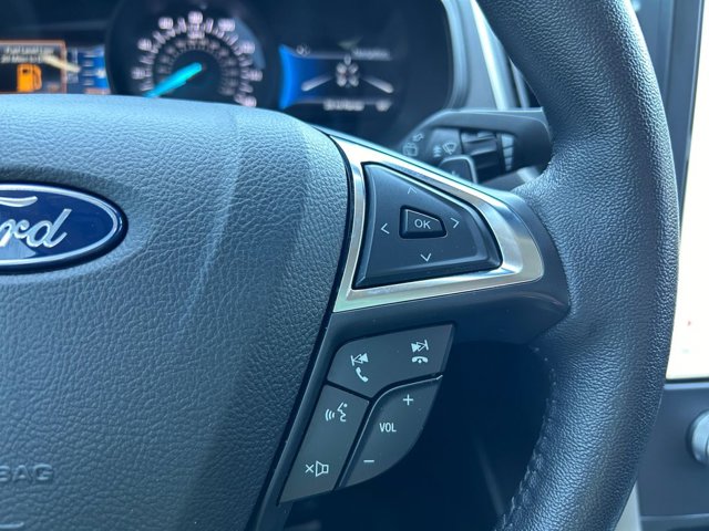 Vehicle image 17 of 36