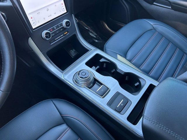Vehicle image 19 of 36