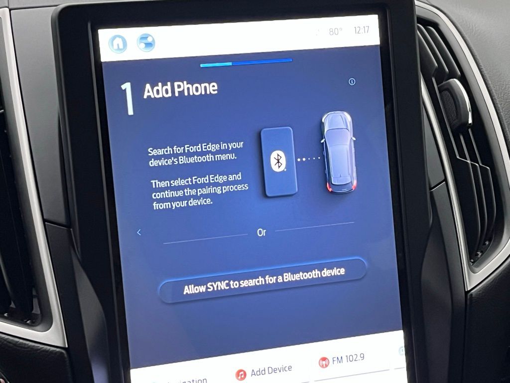 2022 Ford Edge SEL Image 25 of 33