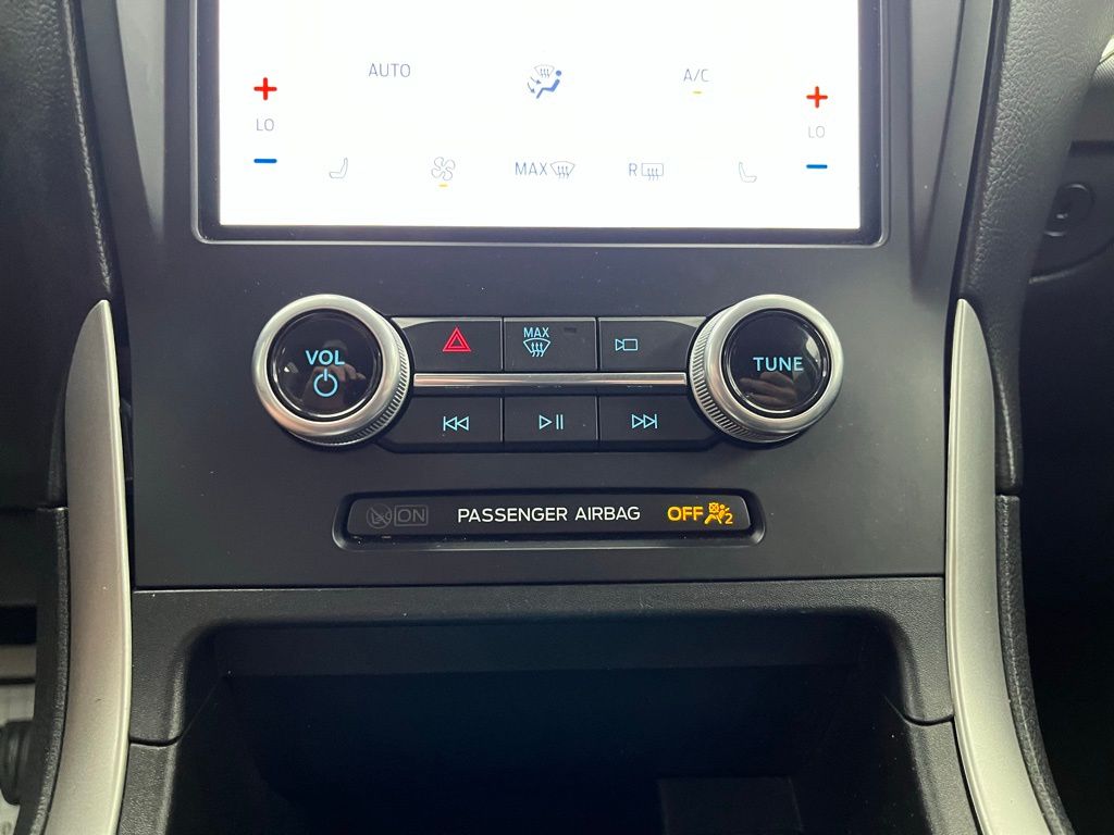 2022 Ford Edge SEL Image 32 of 33