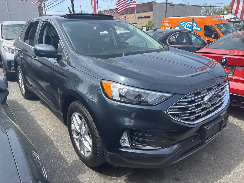 Vehicle image 2 of 36