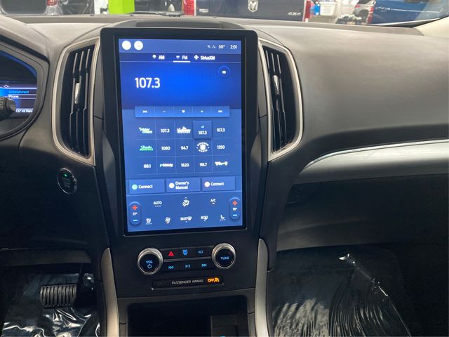 Vehicle image 14 of 23