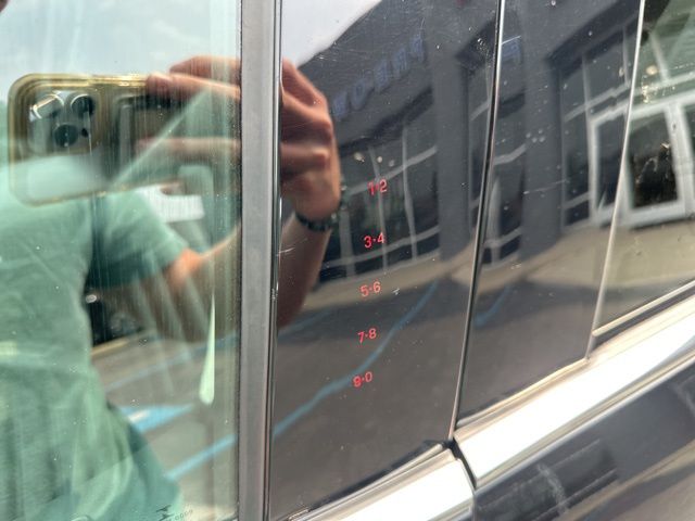Vehicle image 23 of 47