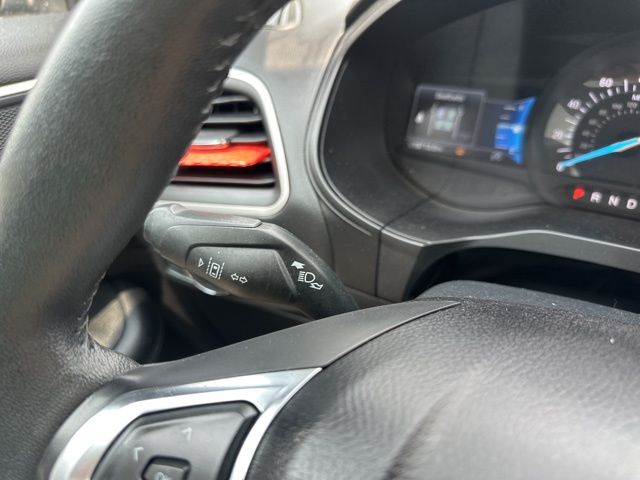 Vehicle image 44 of 47