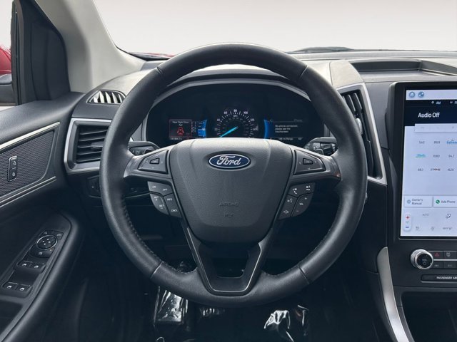 Vehicle image 34 of 35