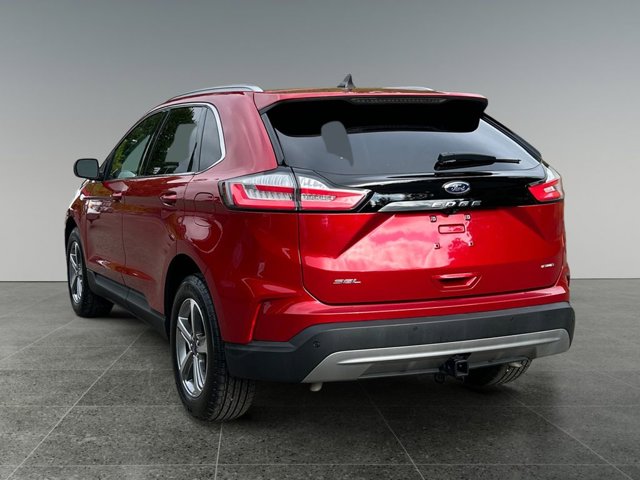 Vehicle image 6 of 35