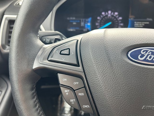 Vehicle image 29 of 35