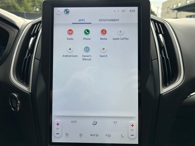 Vehicle image 20 of 35