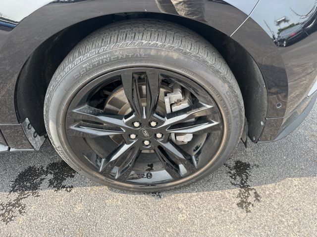 Vehicle image 6 of 55