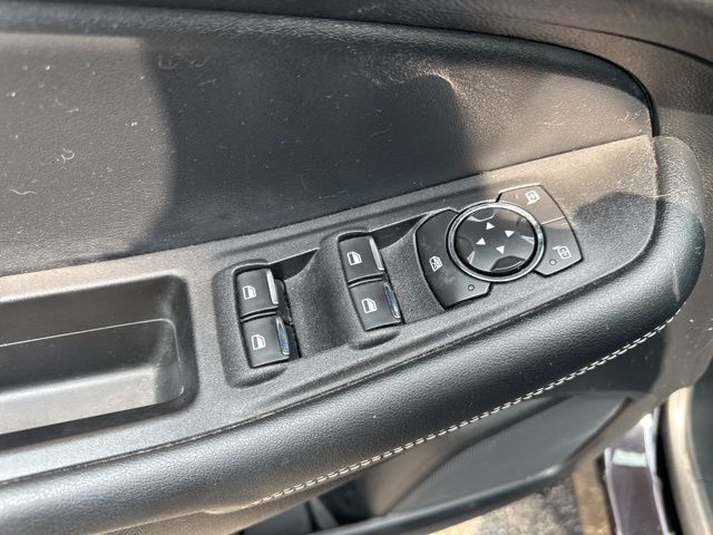 Vehicle image 24 of 55