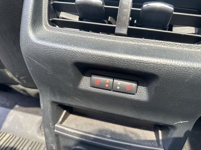 Vehicle image 18 of 55