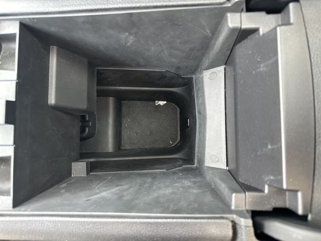 Vehicle image 38 of 55